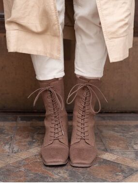 Women's Brown Lace-Up Knit Ankle Boots